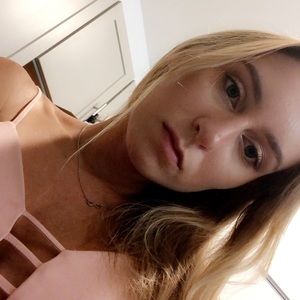 Meet your Posher, Vera